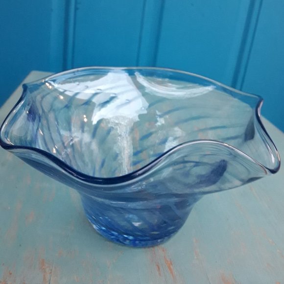 Murano Glass Art Bowl Bubbles Swirls of Blue Glass Clear Signed by Artist italy - Picture 6 of 16